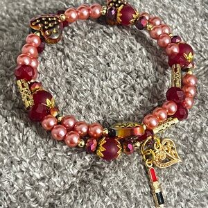 Elegant Pink and Gold Beaded Bracelet